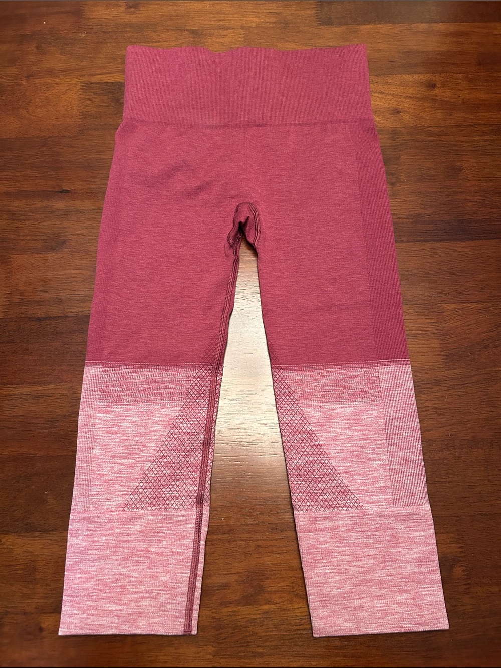 lululemon Seamlessly Street Crop in Heathered Dashing Purple